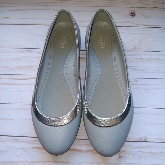 Crocs Lina Ballet Flat Gray Metallic Silver Color Trim US Sz. 9 - Picture 1 of 6